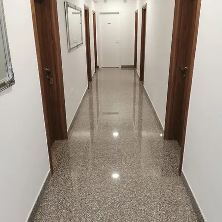 Simovic Vendégház Baška Voda