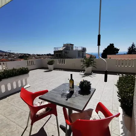 Guest house Simovic Baska Voda