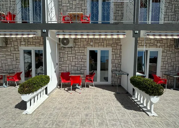 Simovic Pensjonat Baška Voda